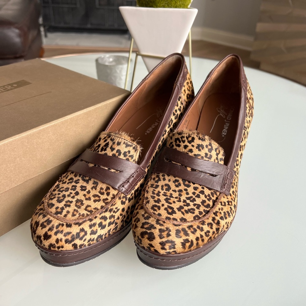 Donald Pliner wedges- size 9.5